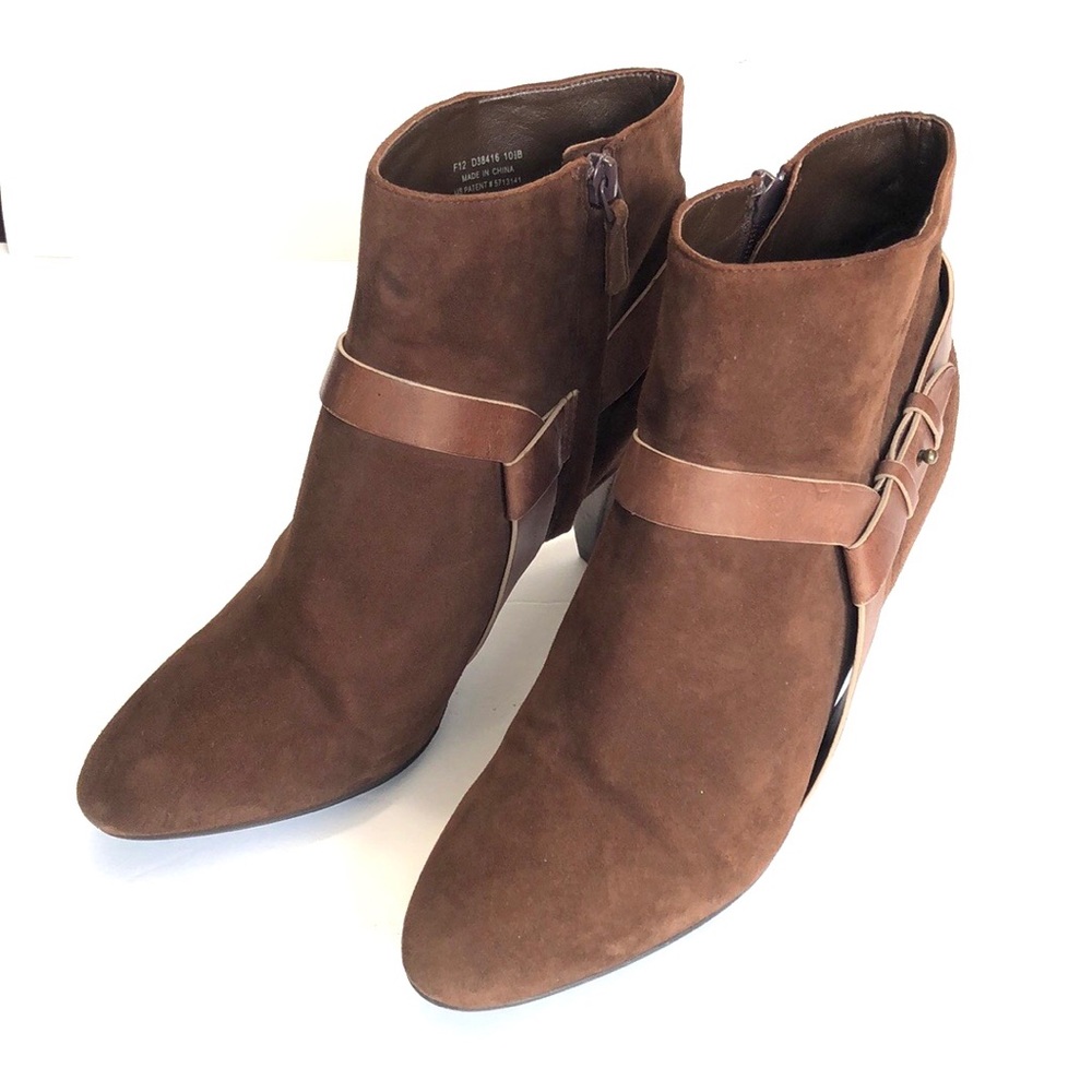 Cole Haan Nike Air Brown Almond Toe Side Zip Suede Leather Ankle Boots size 10.5